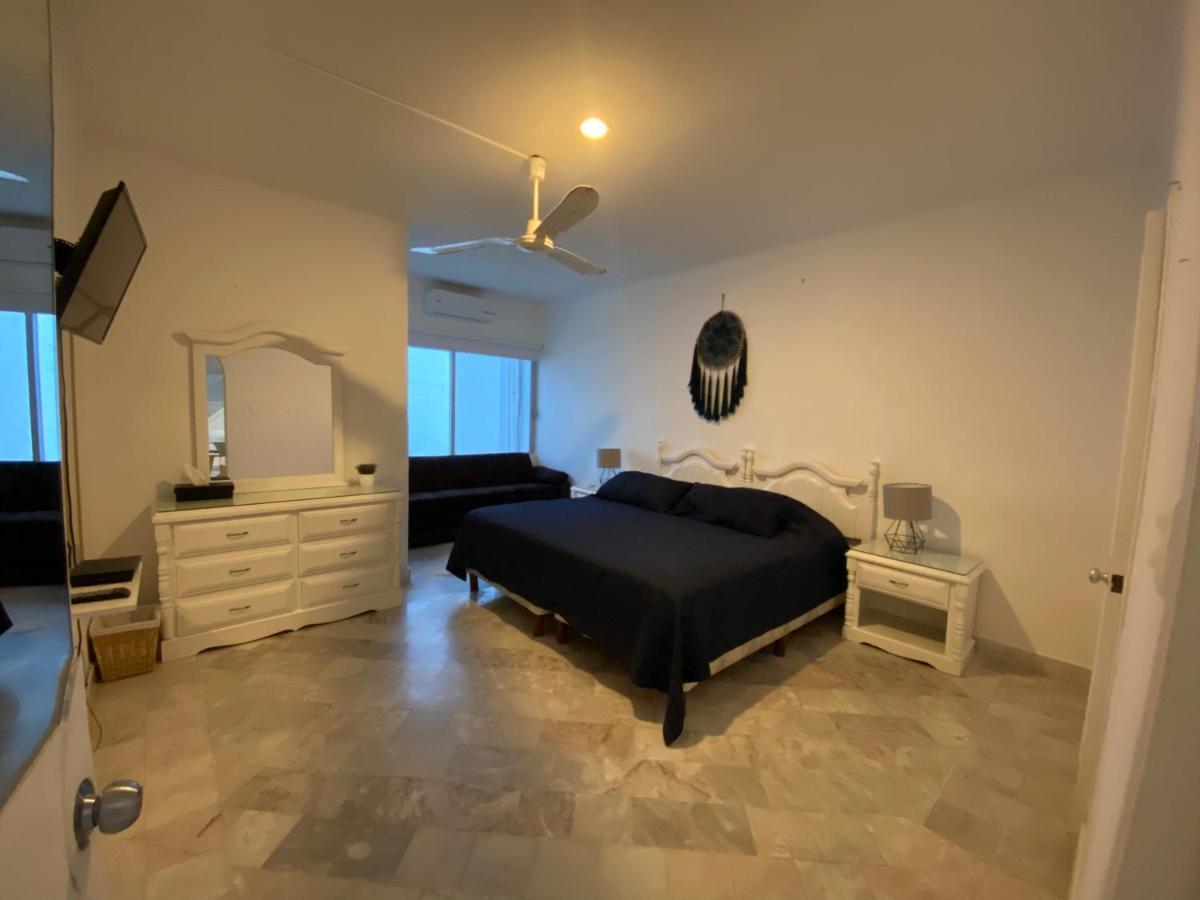 Casa Blanca Zh Kukulkan Mall Cancún
